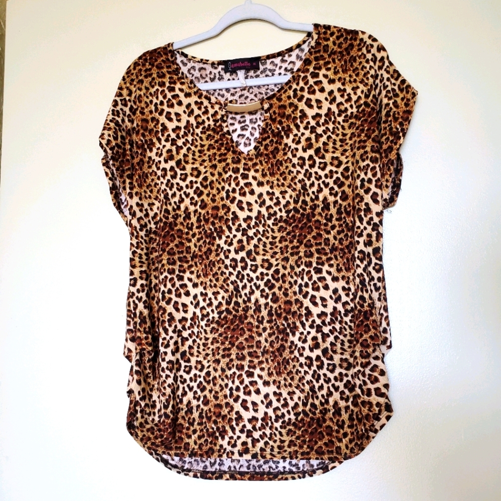 Bundle of 6 XL Items, Tops & One Dress